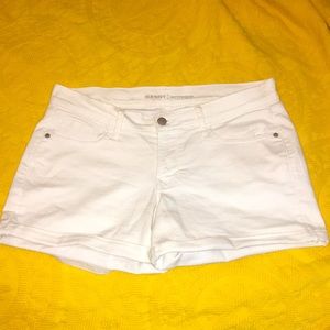 Old Navy Boyfriend 8 Regular Shorts White